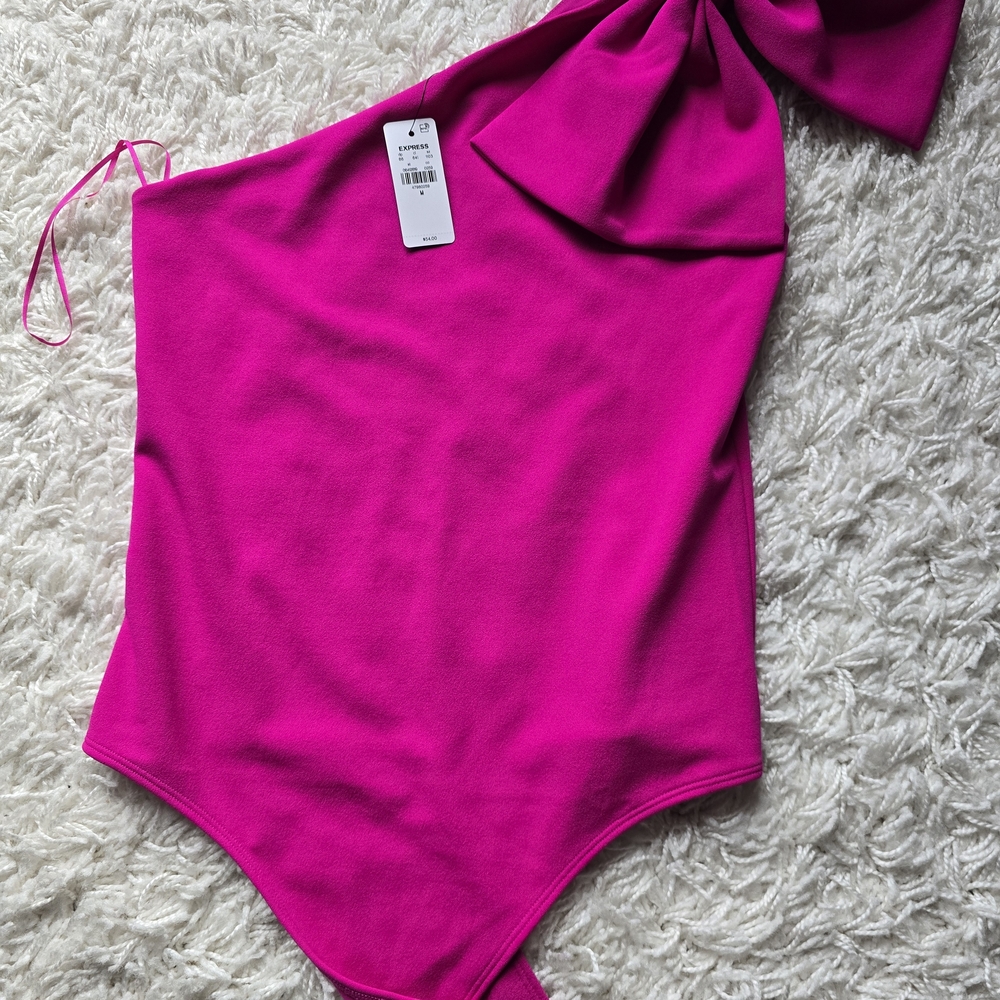 Express Vibrant Pink Bodysuit